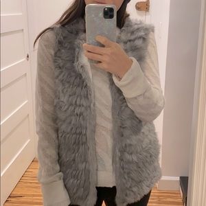 Joie fur vest. Great layering piece!!